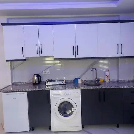 Miamia Aparthotel 4*