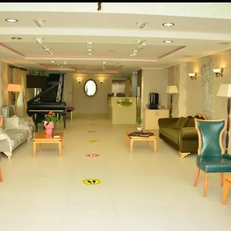 Lejlighedshotel Miamia 4*