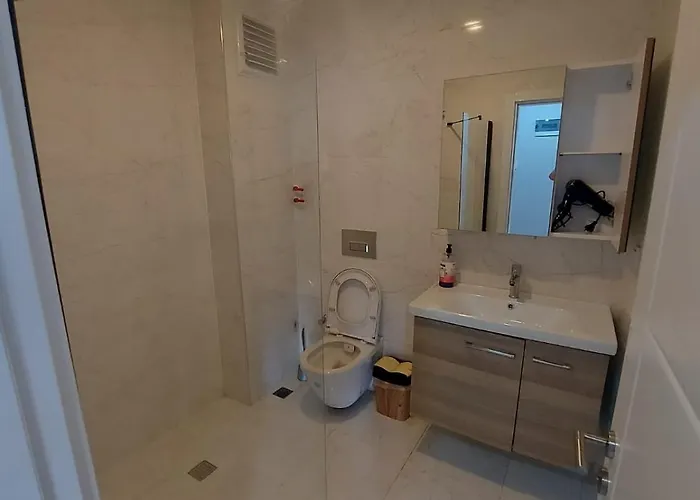 Miamia Aparthotel 4*