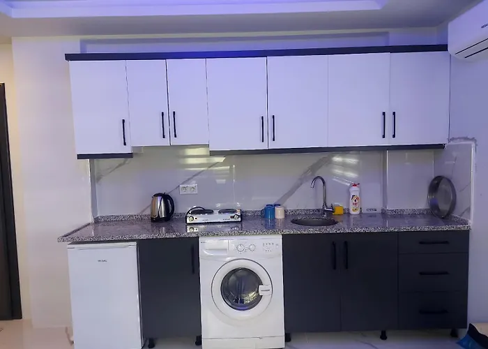 Miamia Aparthotel 4*